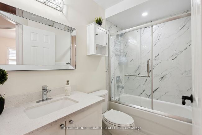 20 Lawrencetown St, House attached with 5 bedrooms, 4 bathrooms and 2 parking in Ajax ON | Image 22