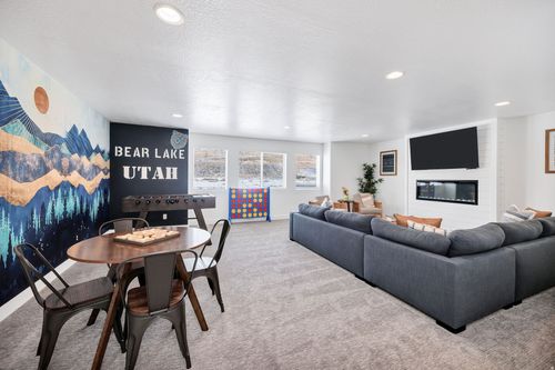 559 Blue Lake St, Garden City, UT, 84028 | Card Image