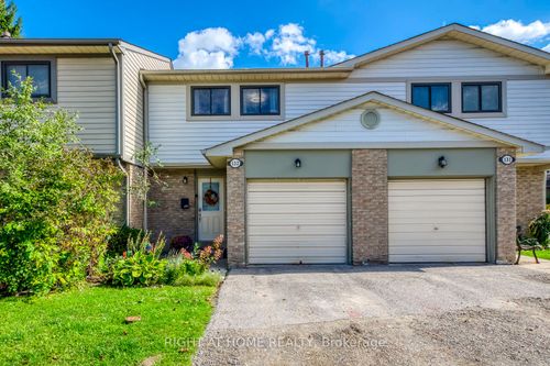 132 Ashton Cres, Brampton, ON, L6S3J9 | Card Image