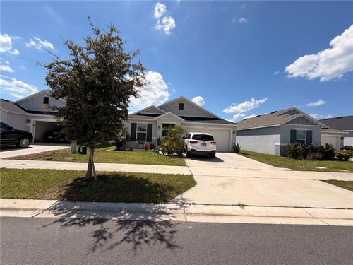 9051 Oscraft Dr, DAVENPORT, FL, 33896-7977 | Card Image