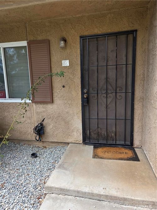 apt-32-14299 La Paz Dr, Victorville, CA, 92395-4349 | Card Image