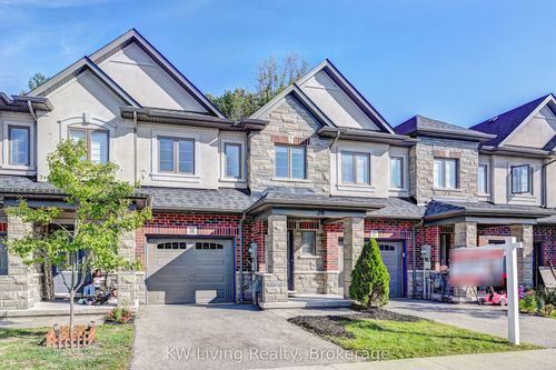 26-324 Equestrian Way, Cambridge, ON, N3E0E2 | Card Image