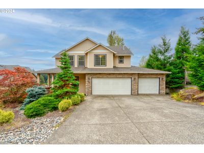 680 N R St, House other with 5 bedrooms, 2 bathrooms and 3 parking in Washougal WA | Image 1