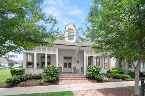 7766 Settlers Cir, Baton Rouge, LA, 70810-2312 | Card Image