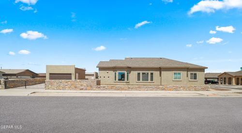 14372 Nick Drahos Ln, Horizon City, TX, 79928-2283 | Card Image