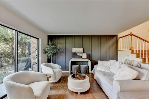 2271 Pernoshal Ct, Dunwoody, GA, 30338-6448 | Card Image