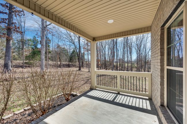 Front porch | Image 14