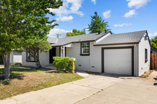 5536 Fruitridge Road, Sacramento, CA, 95820 | Card Image
