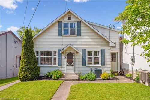 276 George St, Arthur, ON, N0G1A0 | Card Image