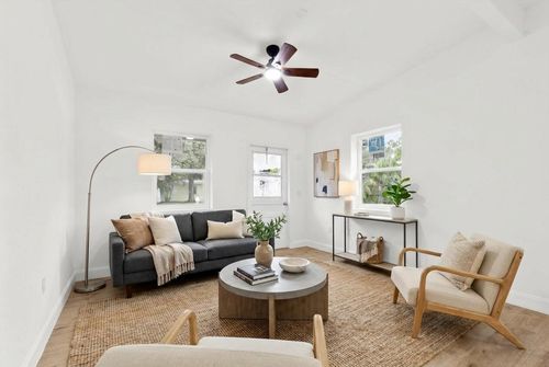 1646 31st Ave, Vero Beach, FL, 32960-3148 | Card Image