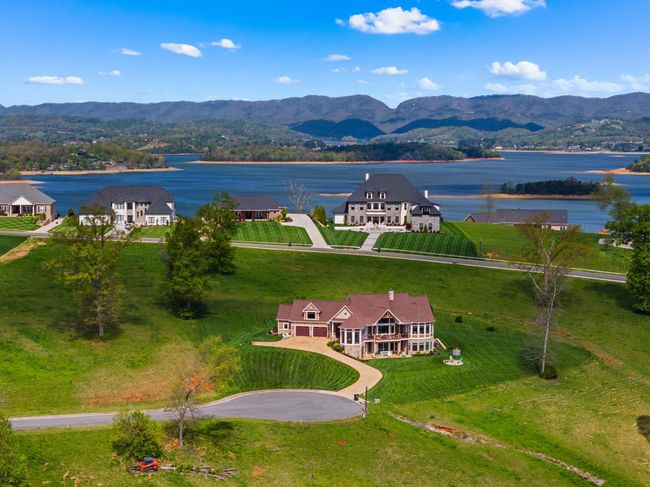 2483 Starboard Crest Rd, House other with 4 bedrooms, 4 bathrooms and null parking in Morristown TN | Image 70