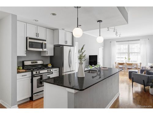 unit-527-1975 N Grant St, Denver, CO, 80203-1192 | Card Image