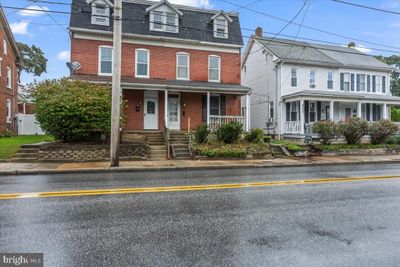 355 W Main Street, Home with 4 bedrooms, 2 bathrooms and null parking in DALLASTOWN PA | Image 3