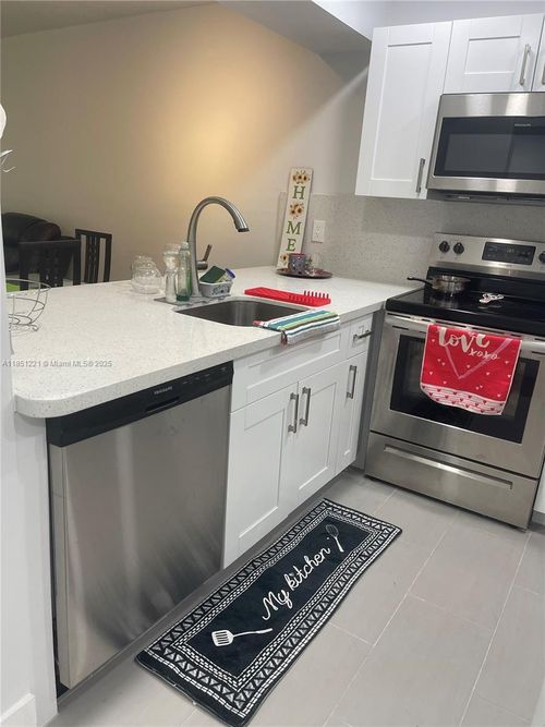 apt-d2-1102 Bahama Bnd, Coconut Creek, FL, 33066-2506 | Card Image