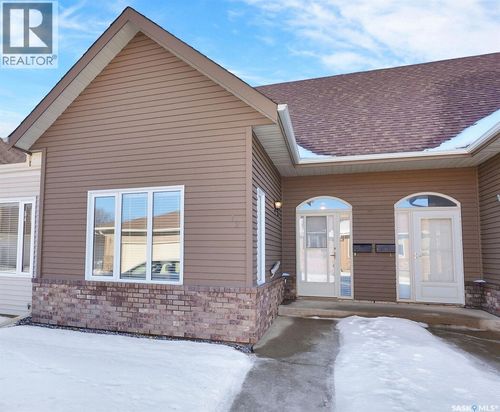 72 Kensington Cres, Regina, SK, S4S7G6 | Card Image