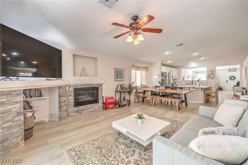 8136 Shady Glen Ave, Las Vegas, NV, 89131-8144 | Card Image