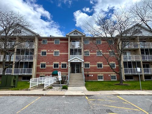 311-316 Kingsdale Ave, Kingston, ON, K7M8S2 | Card Image