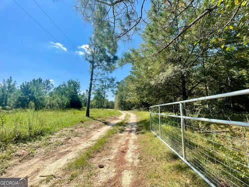 374 West Rd, Poulan, GA, 31781-3741 | Card Image