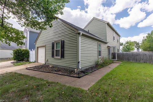 3528 Davies Ct, Virginia Beach, VA, 23462-7024 | Card Image
