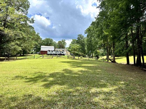 220 Willow St, pacolet, SC, 29372-2155 | Card Image