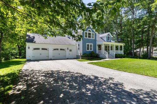 5 Bayberry Ln, Cape Elizabeth, ME, 04107-2401 | Card Image