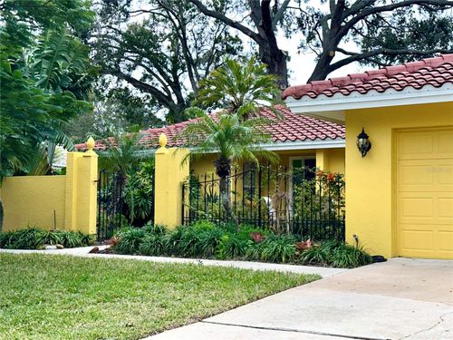 1883 Riviera Cir, SARASOTA, FL, 34232-3529 | Card Image