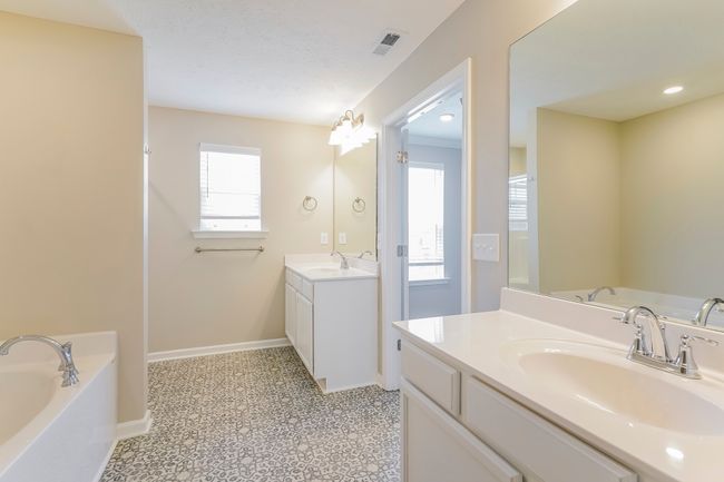 308 Edgefield Ct, House other with 3 bedrooms, 3 bathrooms and 2 parking in Pleasant View TN | Image 9