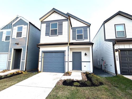 951 Moon Drop Ln, Houston, TX, 77090-1345 | Card Image