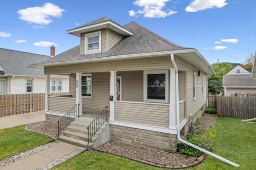 1223 W 5th St, Winona, MN, 55987-5132 | Card Image