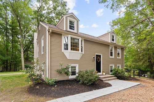 25 Graham Hill Dr, Hanover, MA, 02339-2811 | Card Image