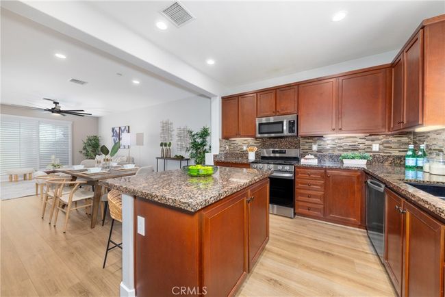 UNIT-4 - 12427 Canal Dr, Condo with 2 bedrooms, 2 bathrooms and 2 parking in Rancho Cucamonga CA | Image 17
