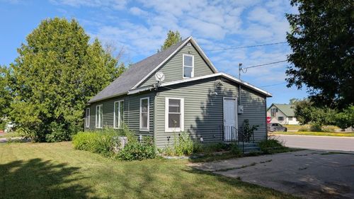 102 1st St Sw, Cook, MN, 55723-2100 | Card Image