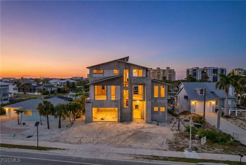 8351 Estero Blvd, FORT MYERS BEACH, FL, 33931-5104 | Card Image