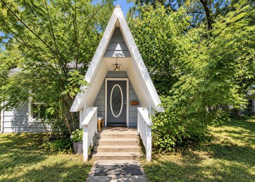 2929 W Madison St, Springfield, MO, 65802-5155 | Card Image