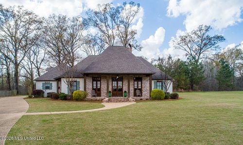 47 Tara Rd, Natchez, MS, 39120-4064 | Card Image