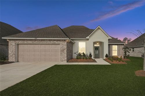 39595 Fairhope Dr, Ponchatoula, LA, 70454-5017 | Card Image