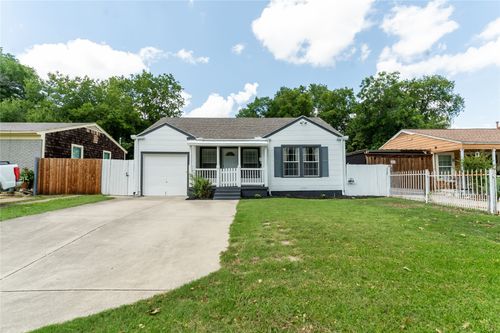 4212 Geddes Ave, Fort Worth, TX, 76107-6302 | Card Image