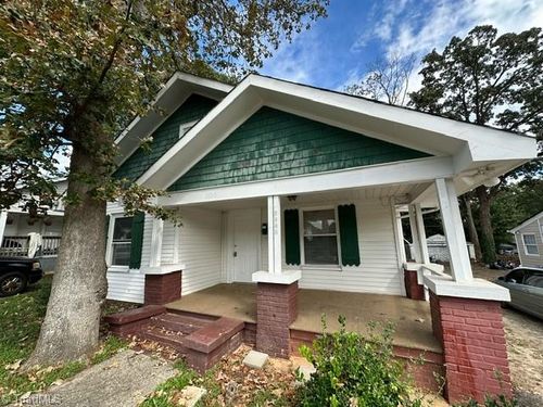 2845 N Patterson Ave, Winston-Salem, NC, 27105-4314 | Card Image