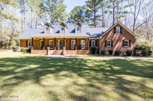 140 Red Fox Run, Macon, GA, 31210-6042 | Card Image