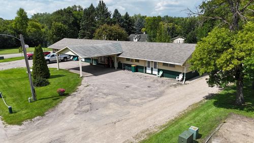 107 E Eau Claire Ave, Warren, MN, 56762-1264 | Card Image