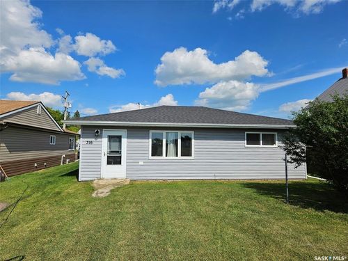 316 Clare St, Arcola, SK, S0C0G0 | Card Image