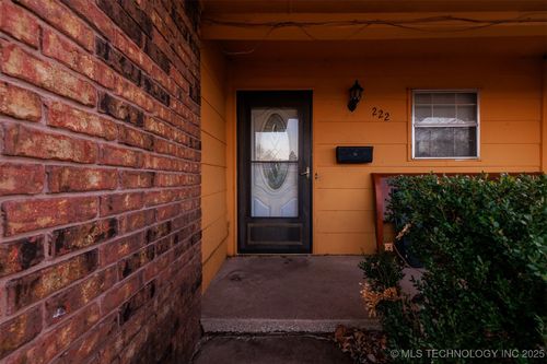 220 E 13th St, Hominy, OK, 74035-6510 | Card Image