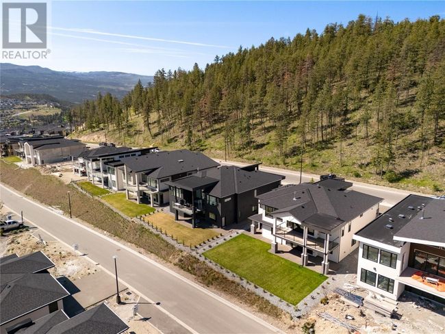 893 Loseth Dr, House other with 6 bedrooms, 4 bathrooms and 4 parking in Kelowna BC | Image 65