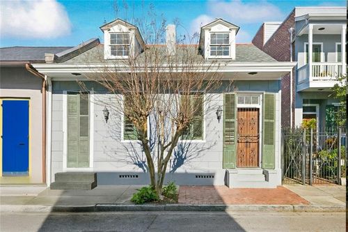 1135 Ursulines Ave, New Orleans, LA, 70116-2305 | Card Image