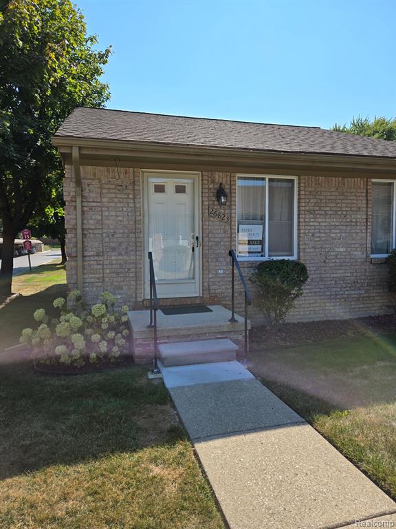 Villa Calabrese , Warren, MI 48091