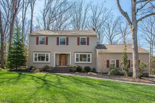 3 Overbrook Rd, Randolph, NJ, 07869-4523 | Card Image