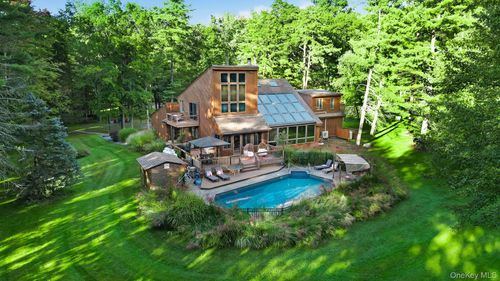 22 Lacatena Rd, Pine Bush, NY, 12566-5759 | Card Image