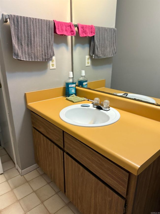 APT-75 - 601 Dave Creek Pkwy, Home with 1 bedrooms, 1 bathrooms and null parking in Fairfield Bay AR | Image 26