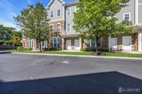 1425 Hudson Cir, Highland Park, NJ, 08904-1871 | Card Image