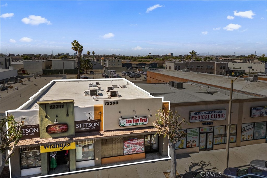 Commercial Sale in Hawthorne